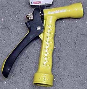 Hose-end sprayer.jpg
